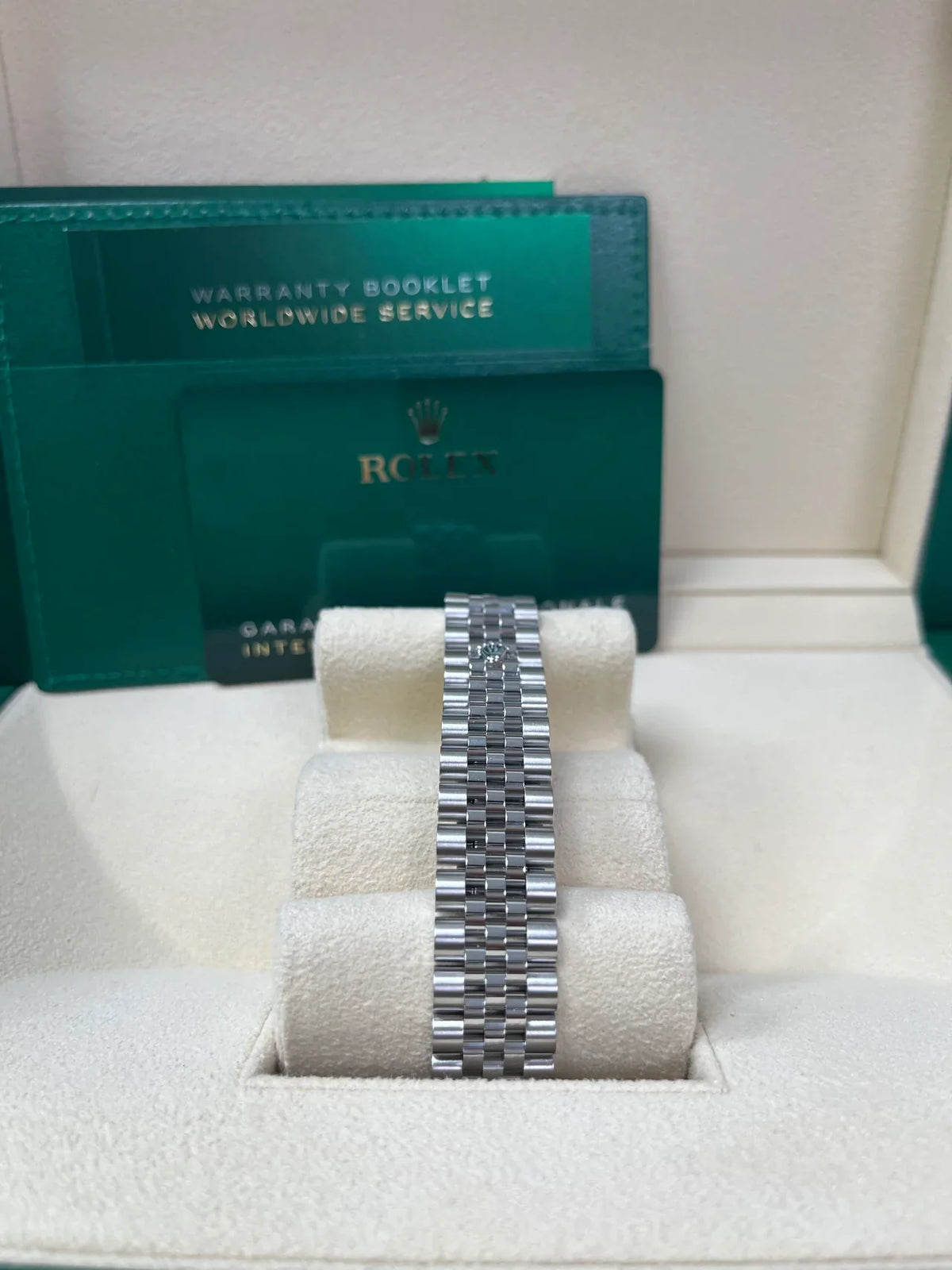 ROLEX DATEJUST JUBILEE WHITE MOTHER OF PEARL DIAMOND BEZEL DIAL