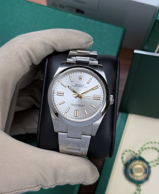 ROLEX OYSTER PERPETUAL SILVER DIAL
