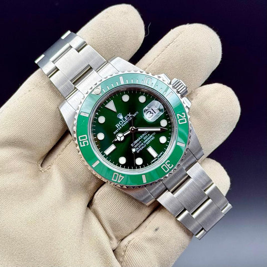 ROLEX SUBMARINER DATE “HULK”